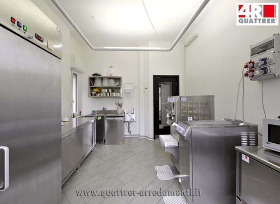 Laurenti Gelateria - Cucine e Laboratori