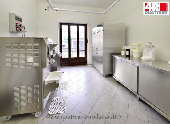 Laurenti Gelateria - Cucine e Laboratori